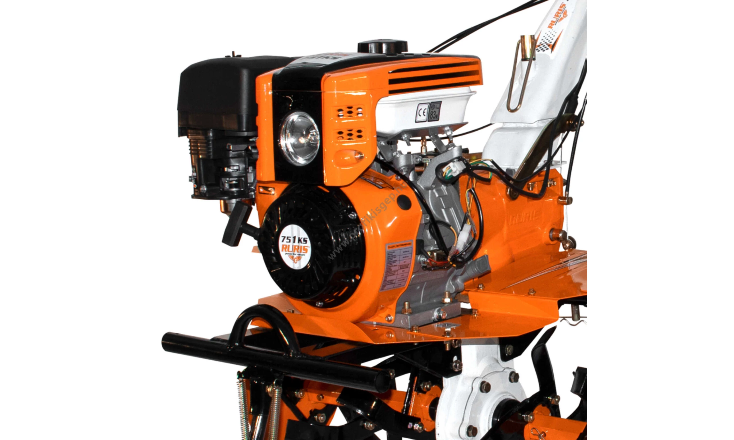 Motorburkolat felső RURIS 751KS